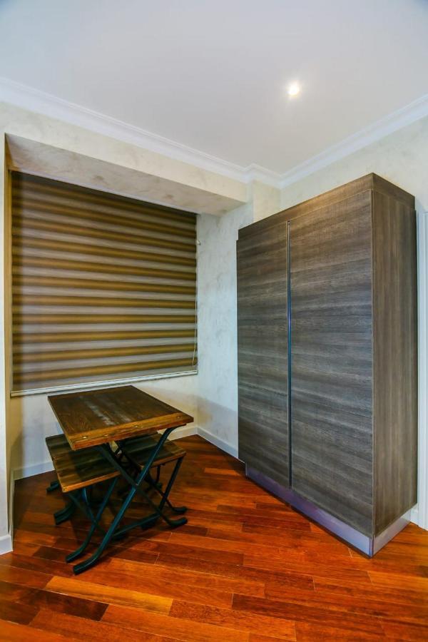 Lux Family Apartment In City Center Baku Exterior foto